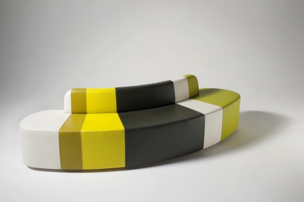 sofa Look over your shoulder honey-voorzijde           